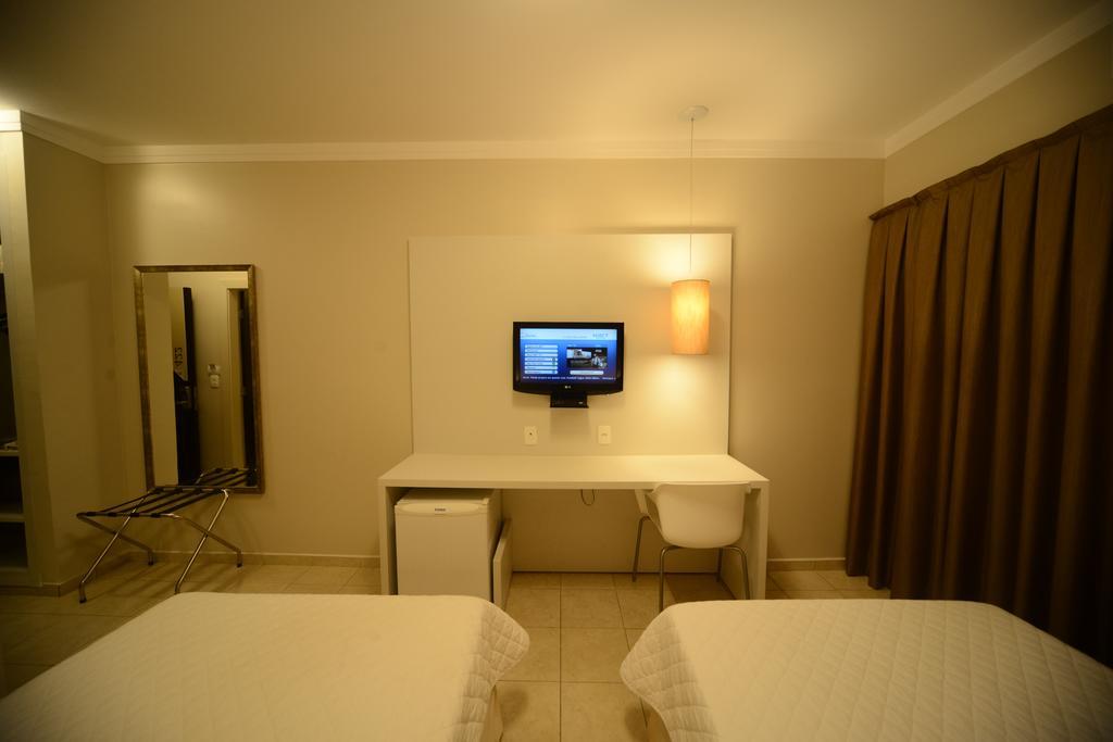 Indaia Park Hotel Campo Grande  Værelse billede